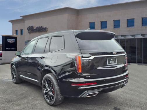 2022 Cadillac XT6 Sport