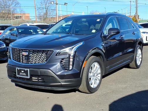 2023 Cadillac XT4 Luxury