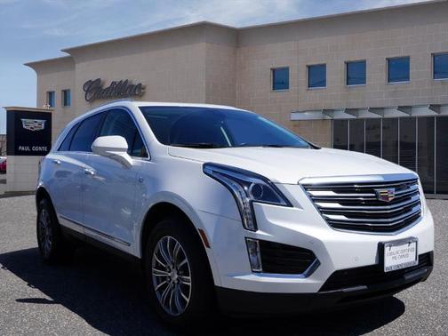 Photo 3 of 33 of 2019 Cadillac XT5 Luxury