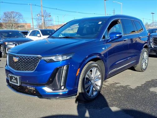 2023 Cadillac XT6 Premium Luxury AWD