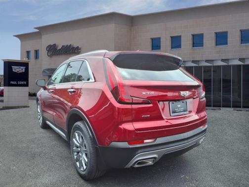 2020 Cadillac XT4 Premium Luxury