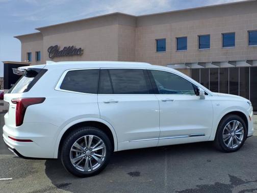 2023 Cadillac XT6 Premium Luxury AWD
