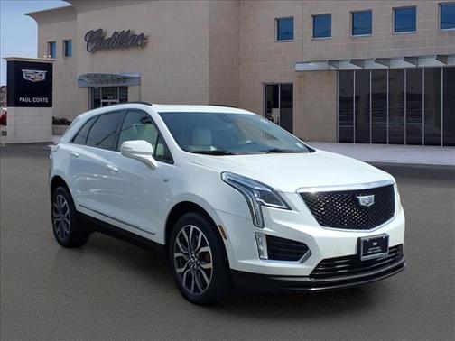 Crystal White Tricoat 2023 Cadillac XT5 Sport