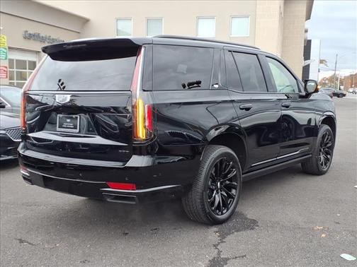 2023 Cadillac Escalade Sport Platinum