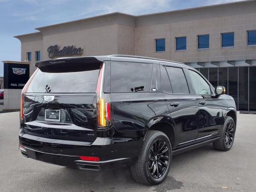 2023 Cadillac Escalade Sport Platinum