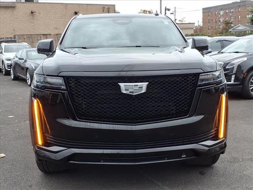 2023 Cadillac Escalade Sport Platinum