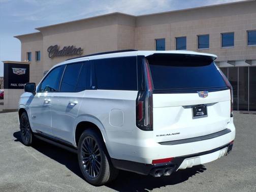 2023 Cadillac Escalade V-Series