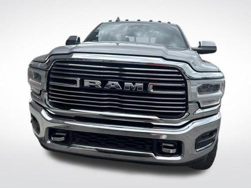 Billet Silver Metallic Clearcoat 2021 RAM 2500 Laramie Crew Cab 4x4 6'4' Box