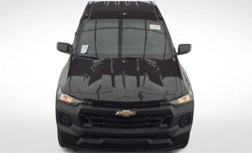 2024 Chevrolet Colorado WT