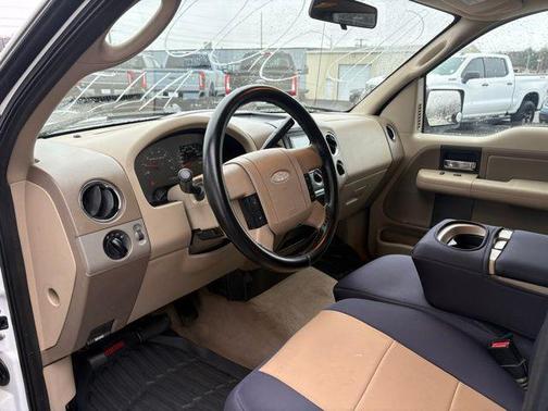 2005 Ford F-150 XLT SuperCrew