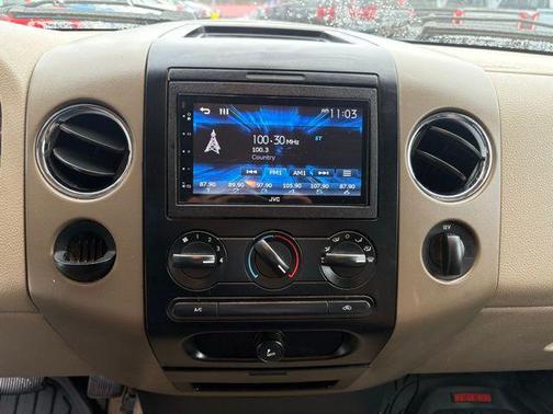 2005 Ford F-150 XLT SuperCrew