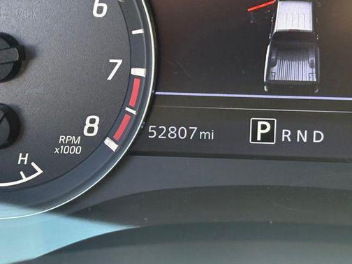 Super Black 2022 Nissan Frontier SV