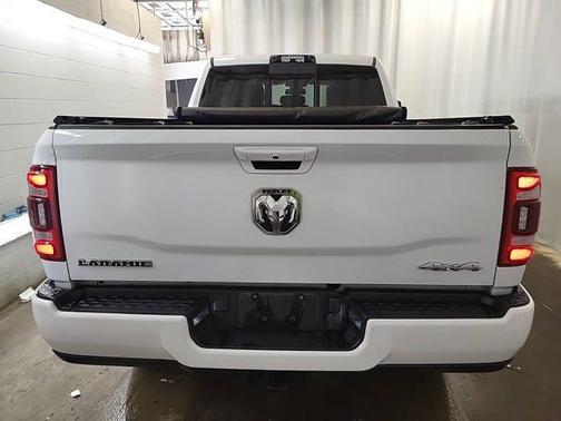 2024 RAM 2500 Laramie Crew Cab 4x4 6'4' Box