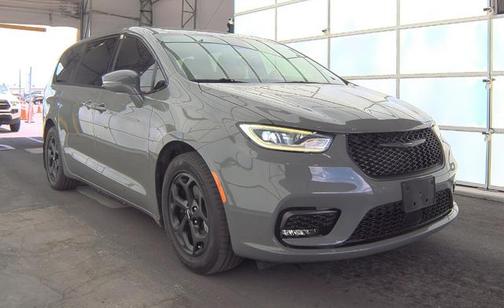 2022 Chrysler Pacifica Hybrid Touring L