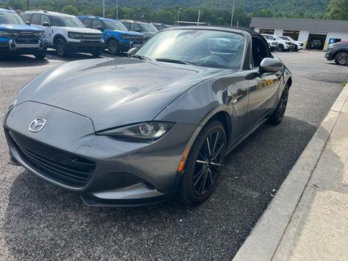 Machine Gray Metallic 2024 Mazda MX-5 Miata Grand Touring