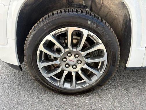 Summit White 2023 GMC Acadia Denali