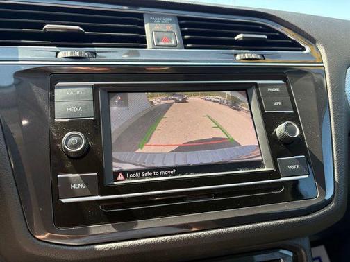 Deep Black 2022 Volkswagen Tiguan 2.0T S 4MOTION