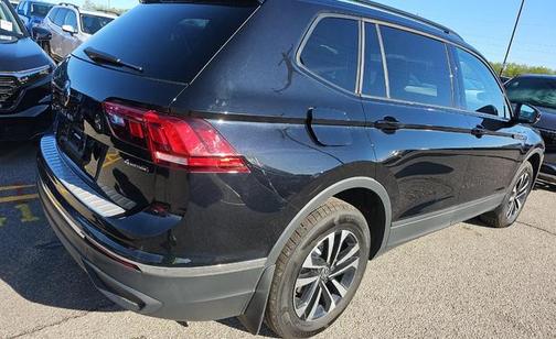 Deep Black 2022 Volkswagen Tiguan 2.0T S 4MOTION