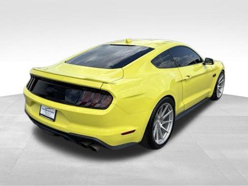 Grabber Yellow 2021 Ford Mustang GT