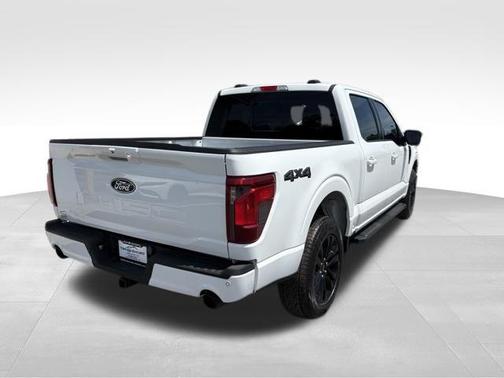 Oxford White 2024 Ford F-150 XLT