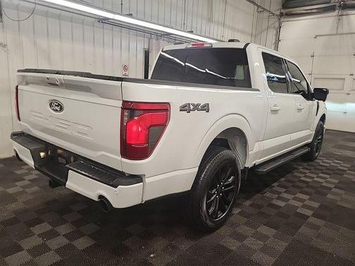 Oxford White 2024 Ford F-150 XLT