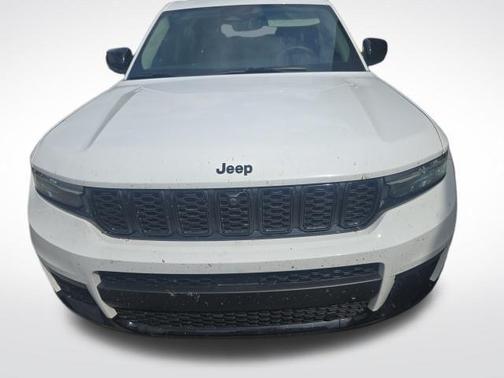 Bright White Clearcoat 2023 Jeep Grand Cherokee L Limited