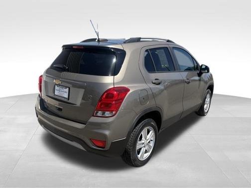 Stone Gray Metallic 2021 Chevrolet Trax LT