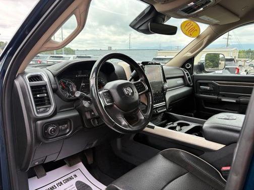 Patriot Blue Pearlcoat 2019 RAM 3500 Laramie Crew Cab 4x4 6'4' Box