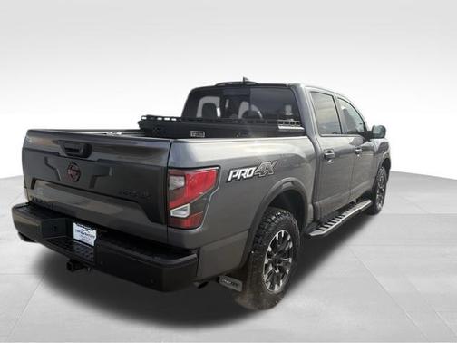 2024 Nissan Titan PRO-4X