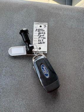 Oxford White 2022 Ford F-150 XLT