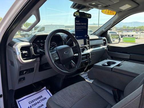 Oxford White 2022 Ford F-150 XLT