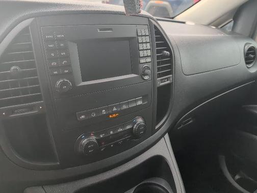 2019 Mercedes-Benz Metris Base