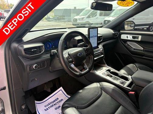 Iconic Silver Metallic 2020 Ford Explorer ST