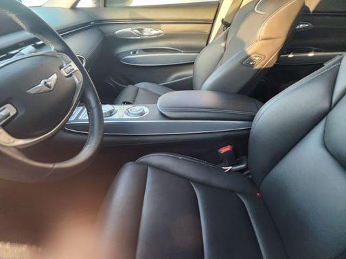 Himalayan Gray 2022 Genesis GV70 2.5T AWD