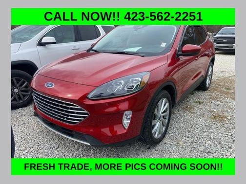 2022 Ford Escape Titanium
