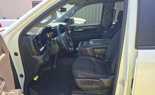 Summit White 2024 Chevrolet Silverado 1500 LT