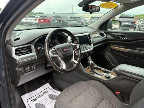 Dark Sky Metallic 2019 GMC Acadia SLE-2
