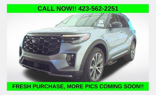 Silver Metallic 2025 Ford Explorer Platinum
