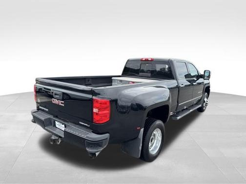 2018 GMC Sierra 3500 Denali