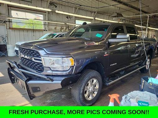 2022 RAM 2500 Big Horn Crew Cab 4x4 6'4' Box
