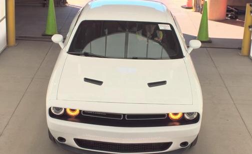 White Knuckle Clearcoat 2023 Dodge Challenger SXT