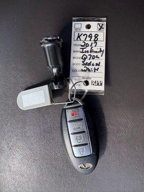 2017 INFINITI Q70L 3.7