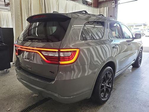Gray 2022 Dodge Durango R/T Plus
