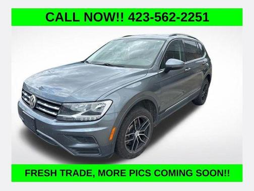 Platinum Gray Metallic 2021 Volkswagen Tiguan 2.0T SE