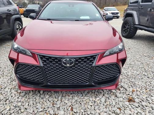 2019 Toyota Avalon XSE