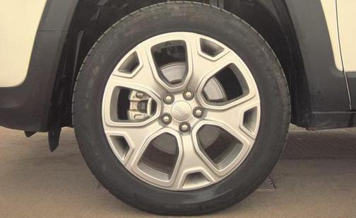 Alpine White Clearcoat 2023 Jeep Renegade Limited