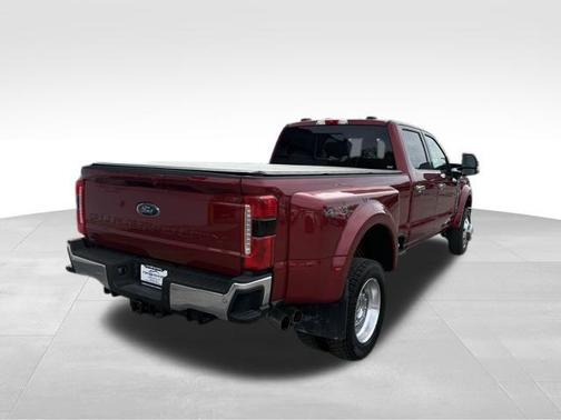 Ruby Red Metallic Tinted Clearcoat 2025 Ford F-450 Lariat