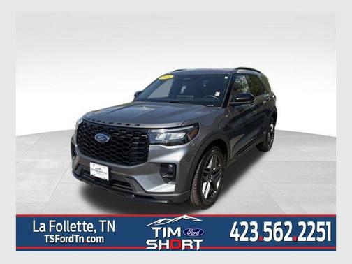 Gray Metallic 2025 Ford Explorer ST-Line