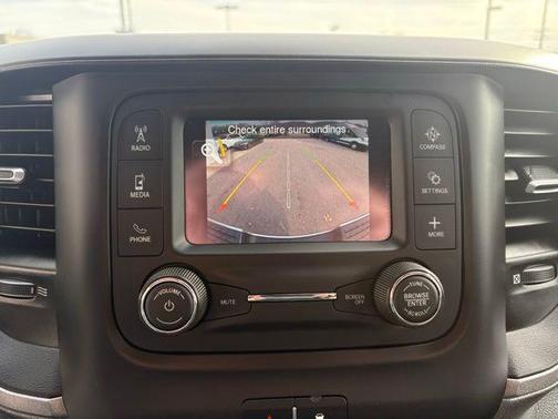 2024 RAM 3500 Tradesman Crew Cab 4x4 8' Box