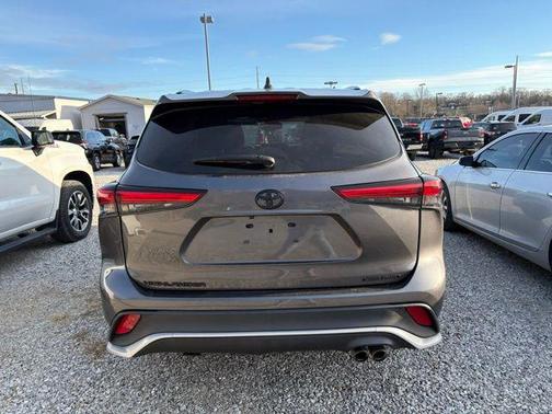 2023 Toyota Highlander XSE